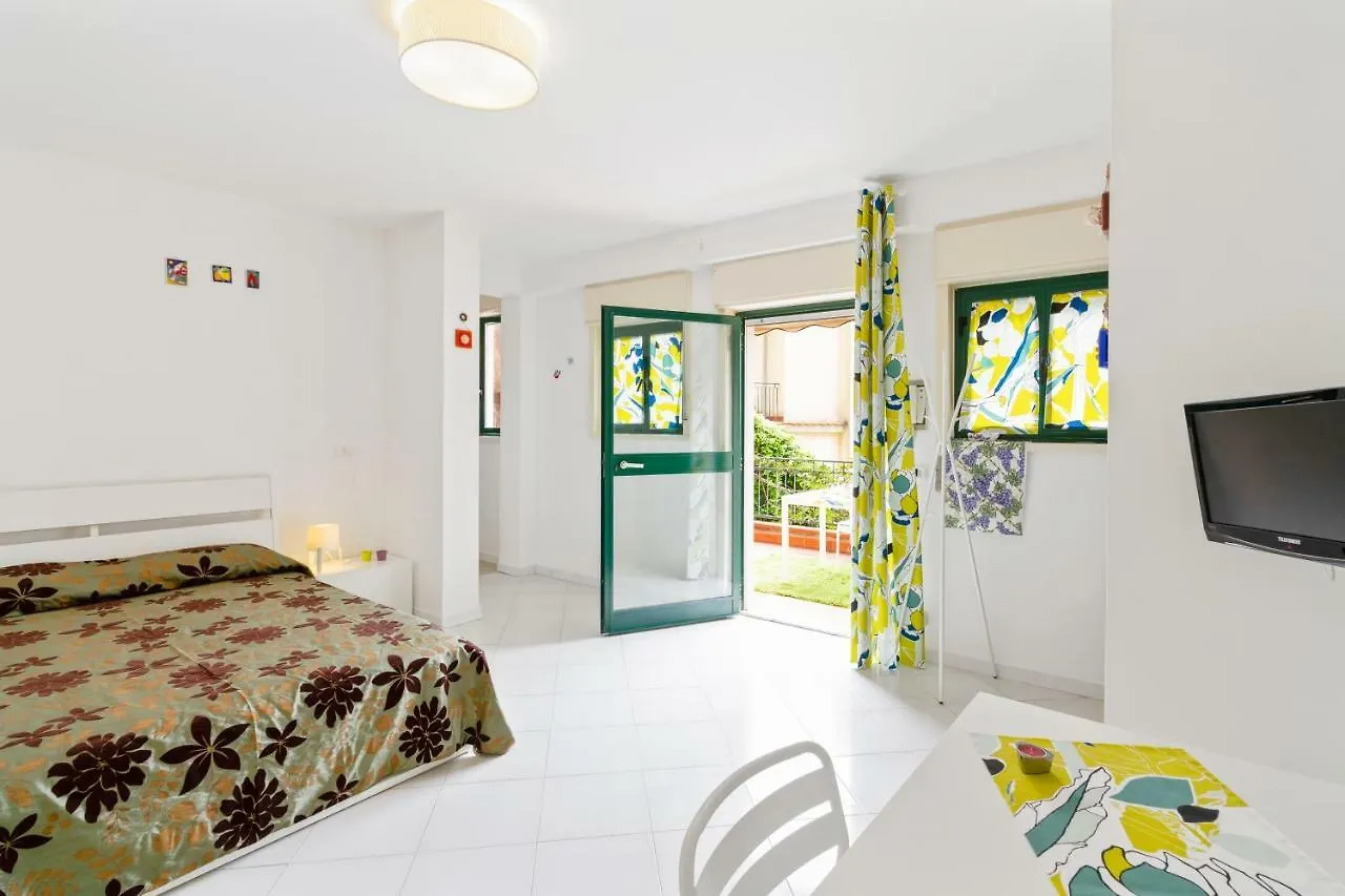 Residence Gardenia Vacation Flat Taormina Italia